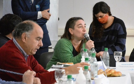 La dirigente del PC Zaida Chmaruk participó en un encuentro de la mesa de inclusión social para liberados